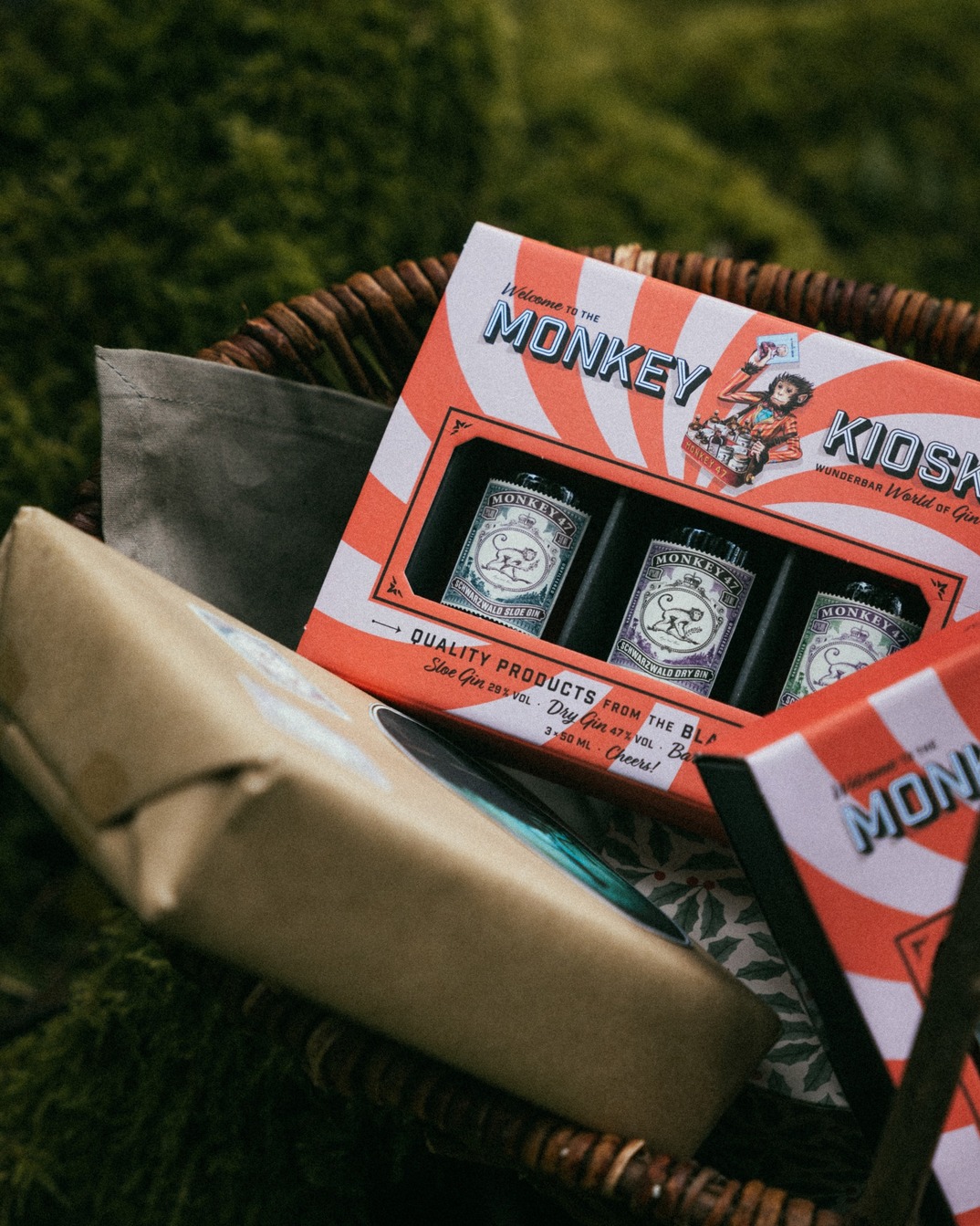 From Heart to Glass-A Guide Top 3 Romantic Whiskey Presents